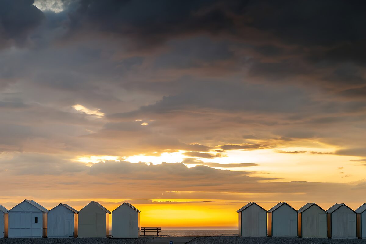 OCUK98638: Sunset Serenity at the Beach Huts