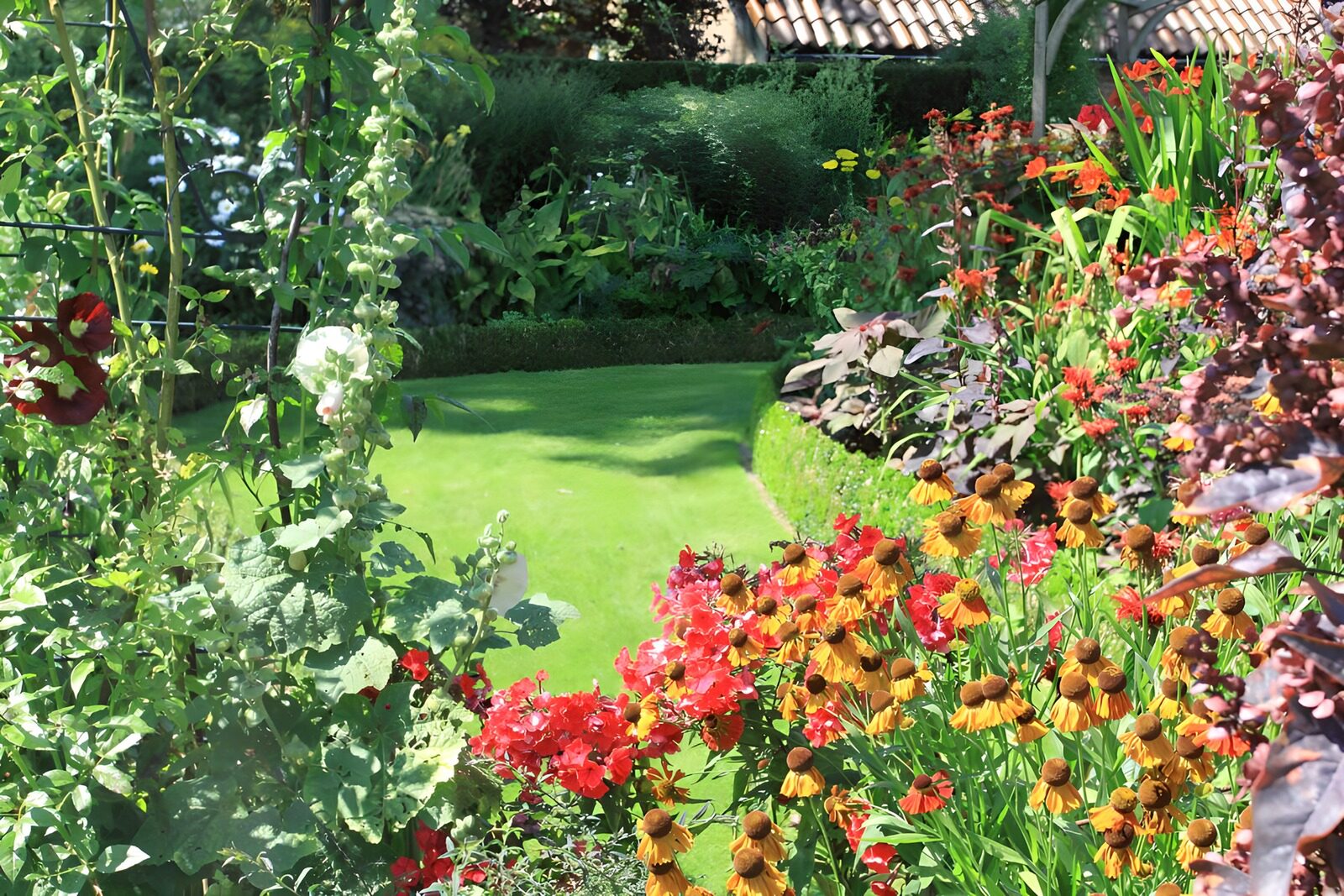 OCUK69907: Garden with flowers , view of lawn