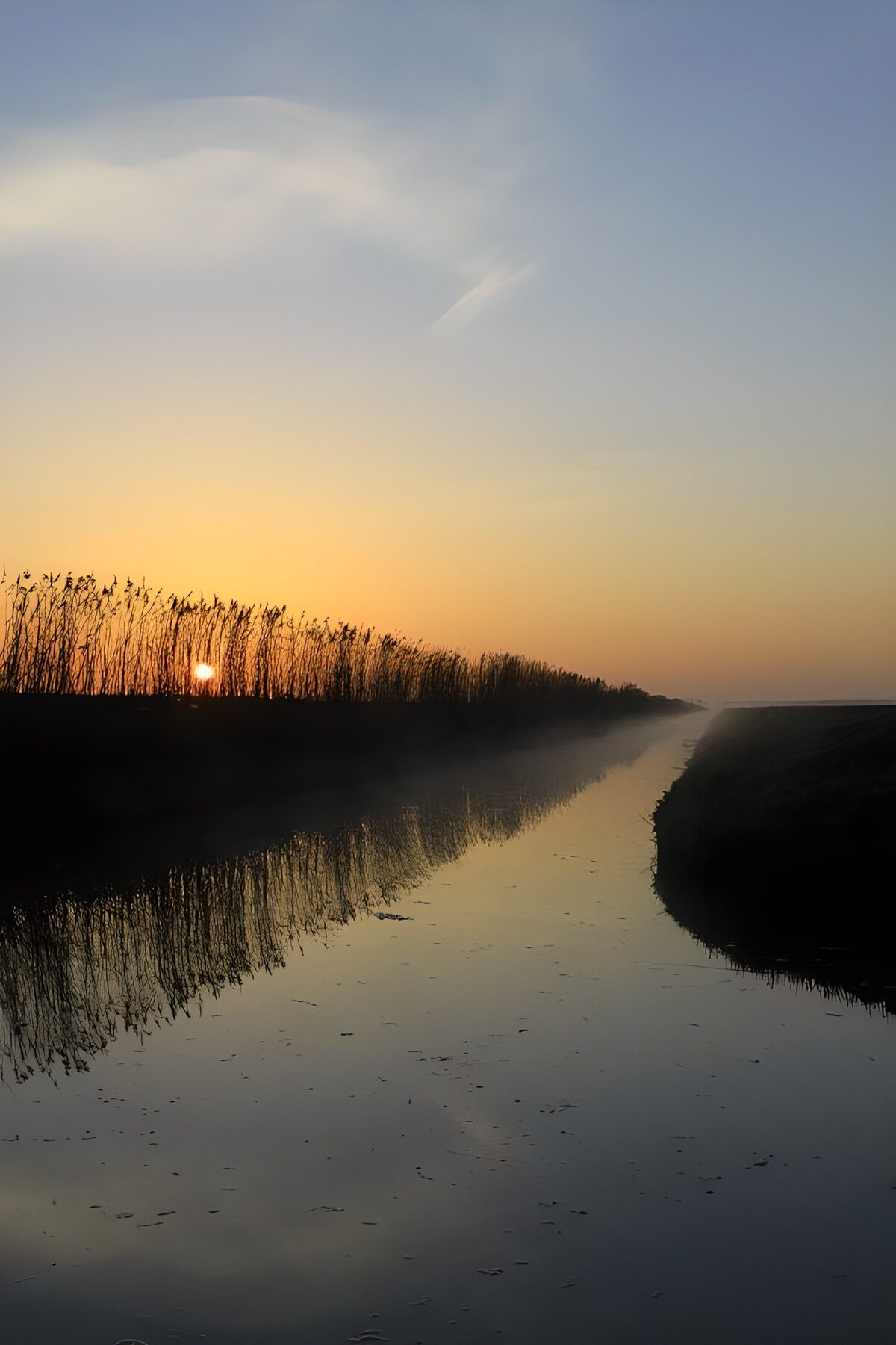 Sunrise at the polder