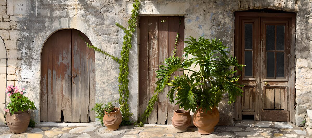 OCUK63119: Rustic Charm of the Old Village