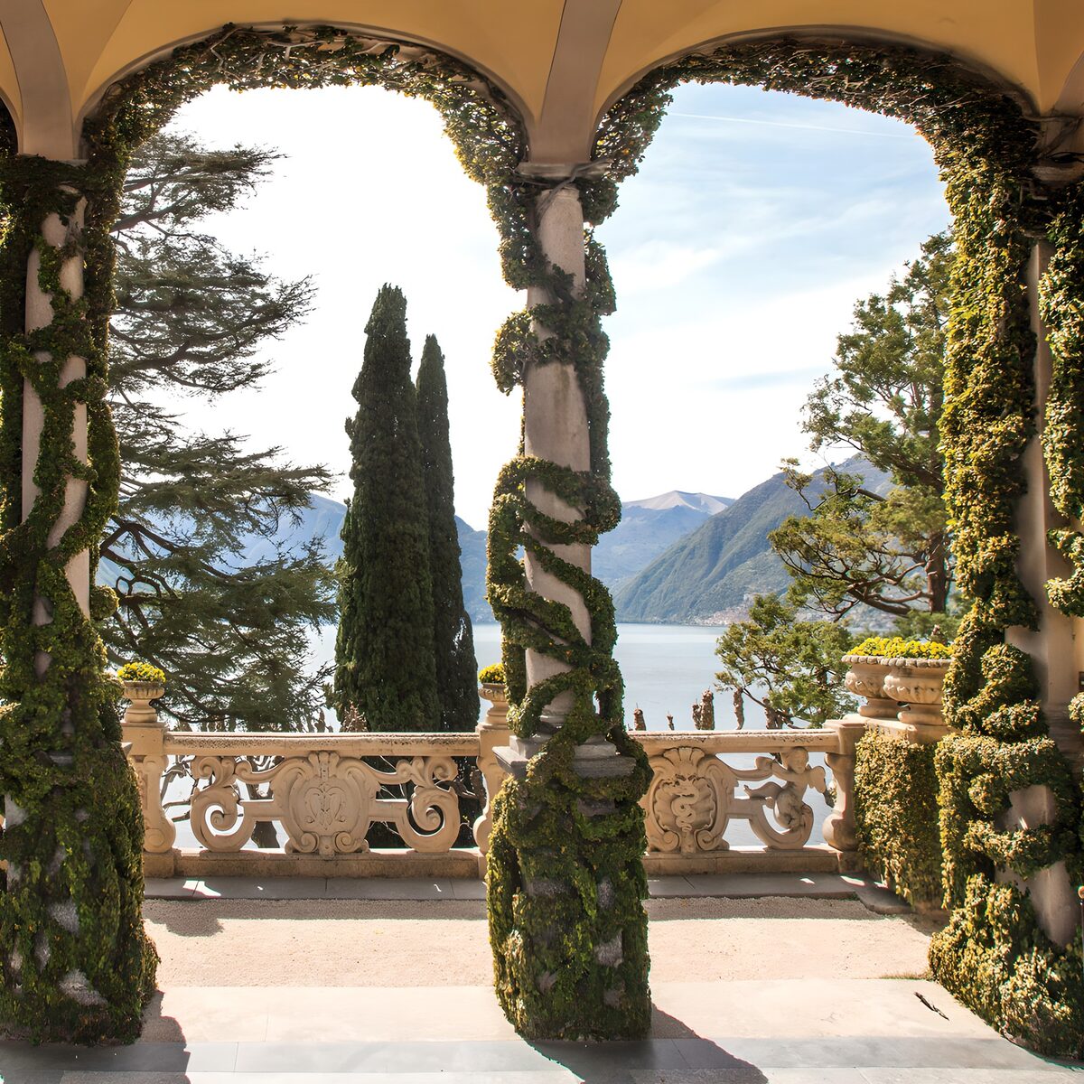 OCUK33997: Serene Views from a Garden Balcony