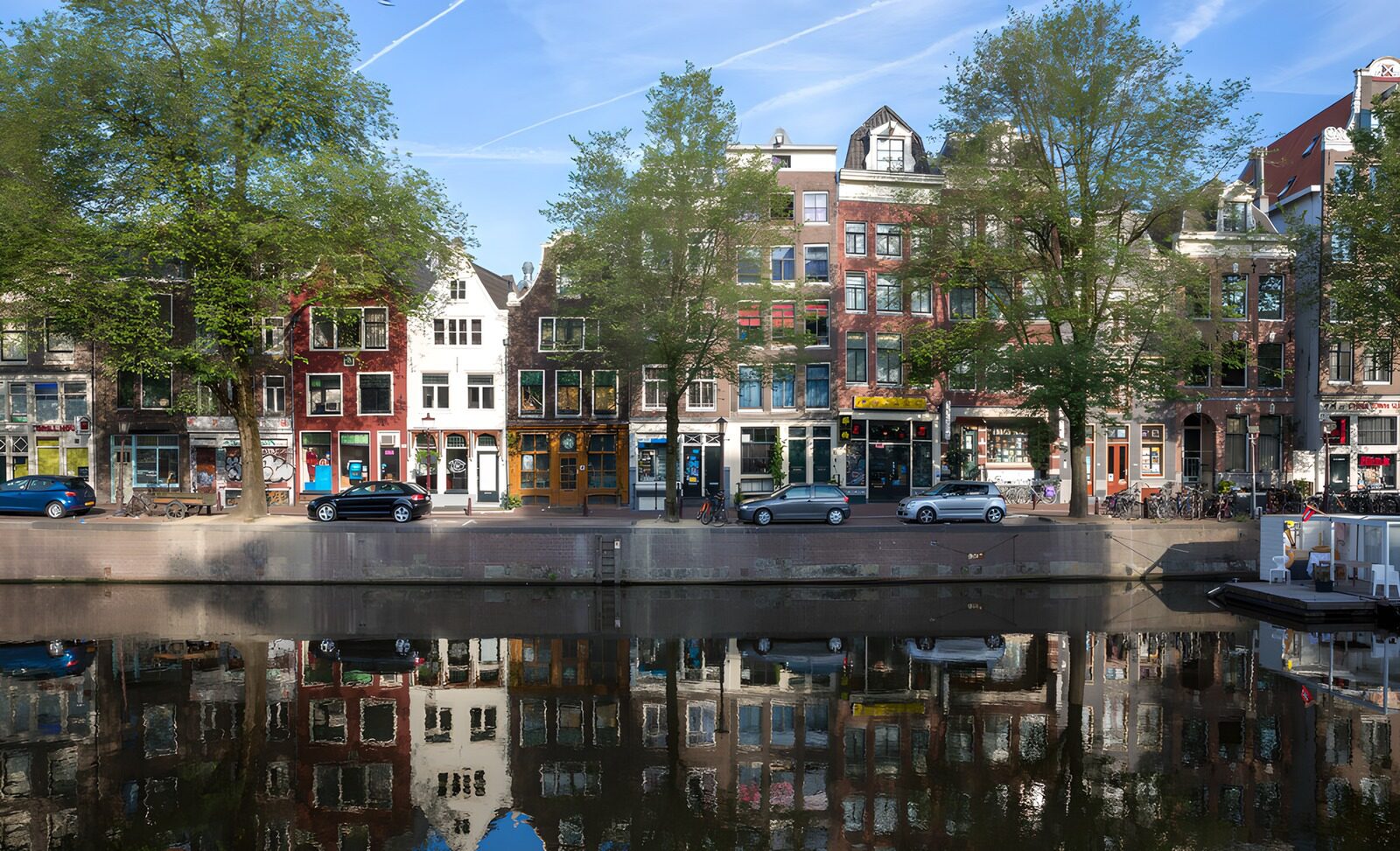 OCUK41370: Charming Amsterdam Canal View