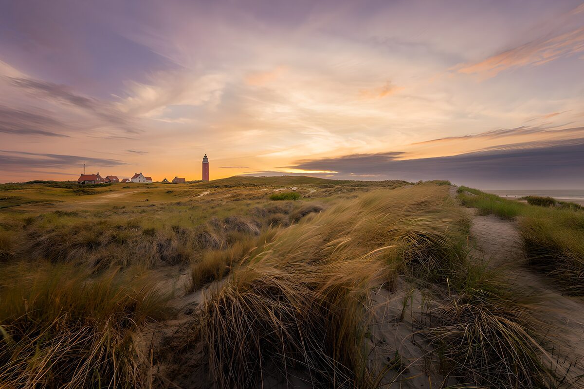OCUK84593: Serene Sunset at the Lighthouse