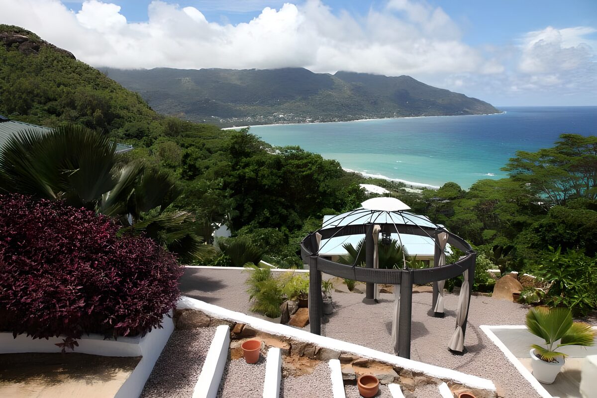 Serene Coastal View with Lush Gardens