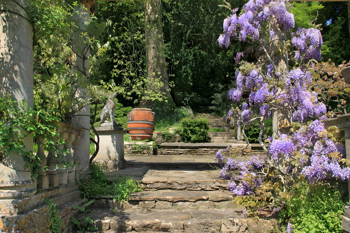 OCUK57006: Tranquil Garden Pathway