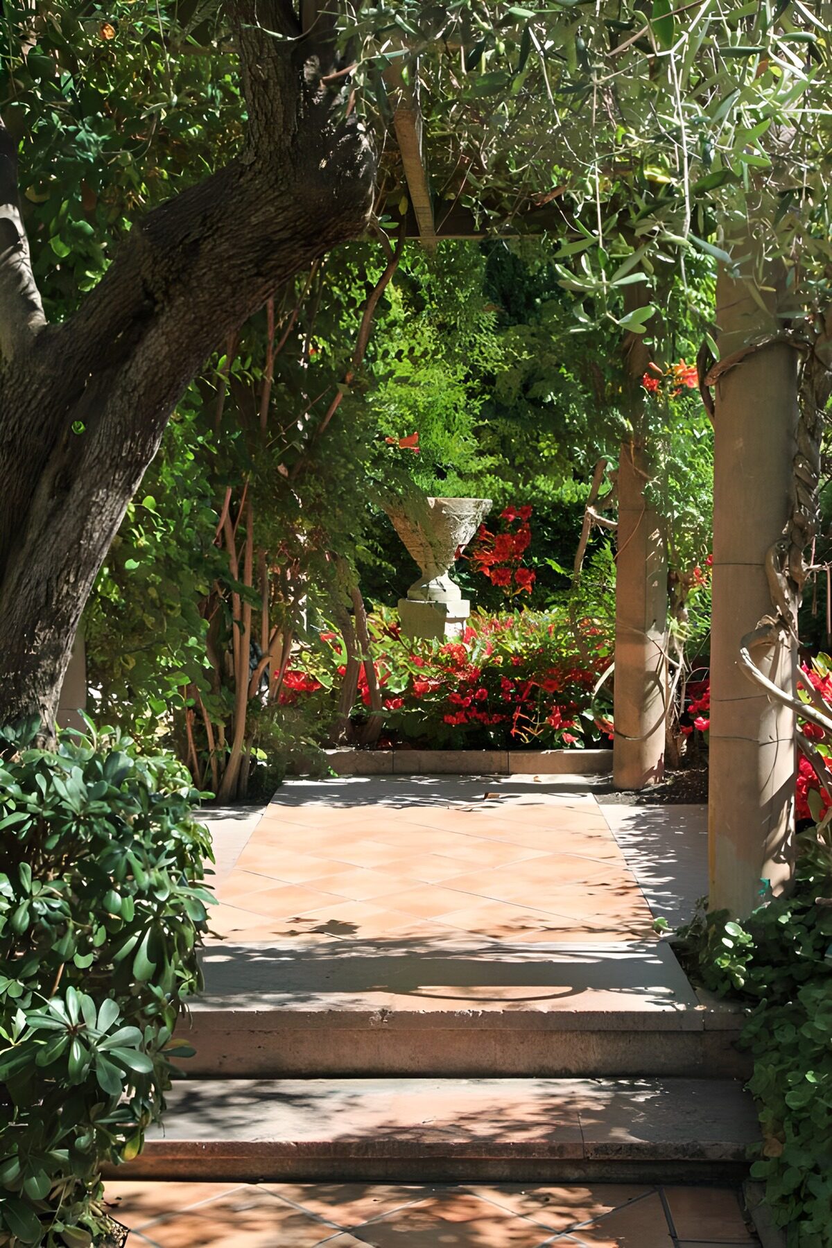 OCUK33716: Tranquil Garden Pathway