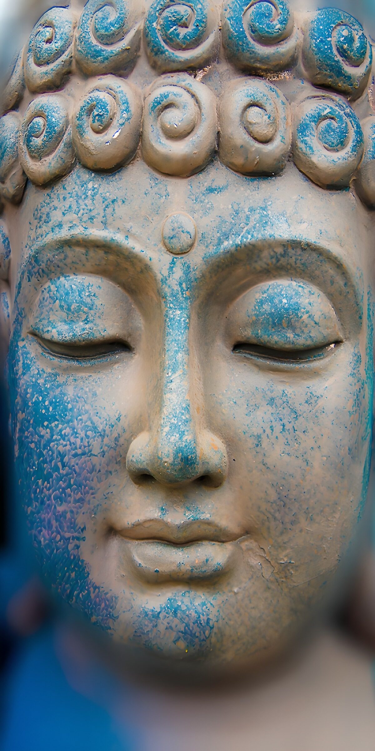 OCUK92843: Serene Buddha Sculpture with Blue Accents