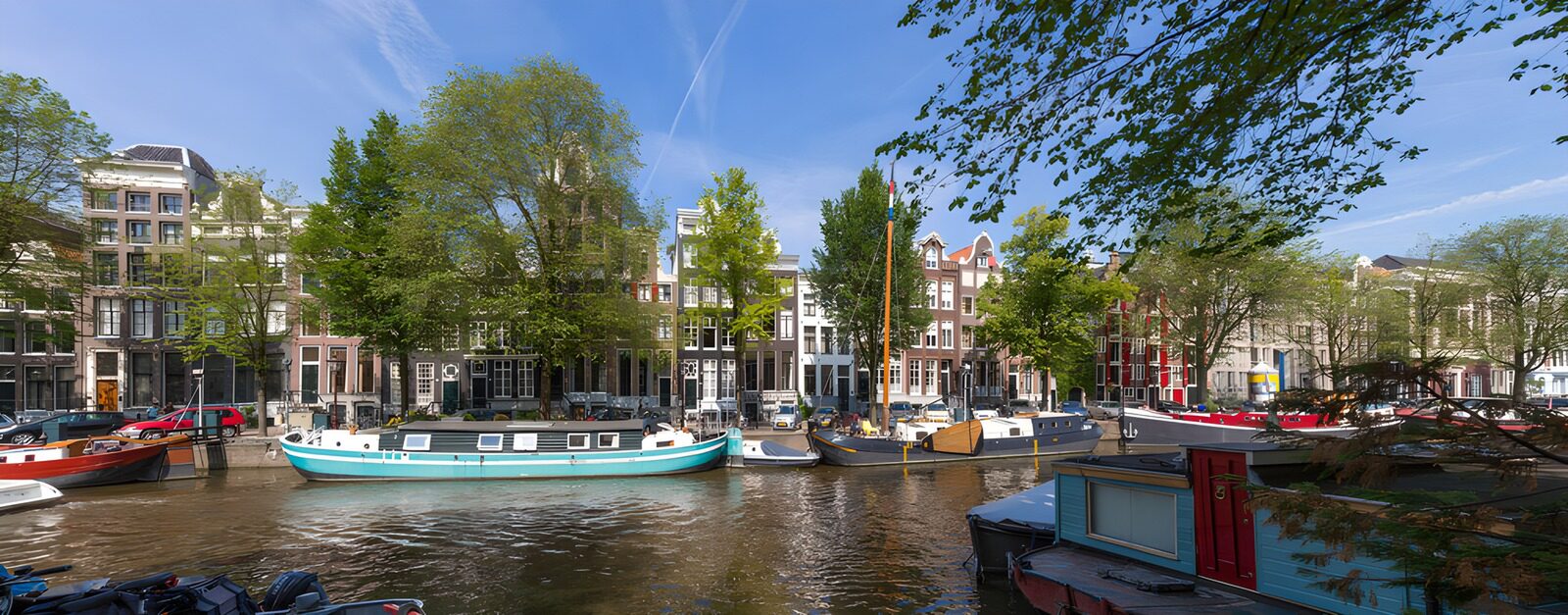 OCUK50148: Tranquil Amsterdam Canals in Spring