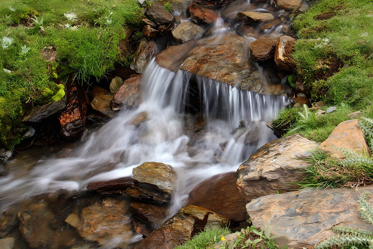 OCUK17499: Tranquil Stream Flowing Over Rocks