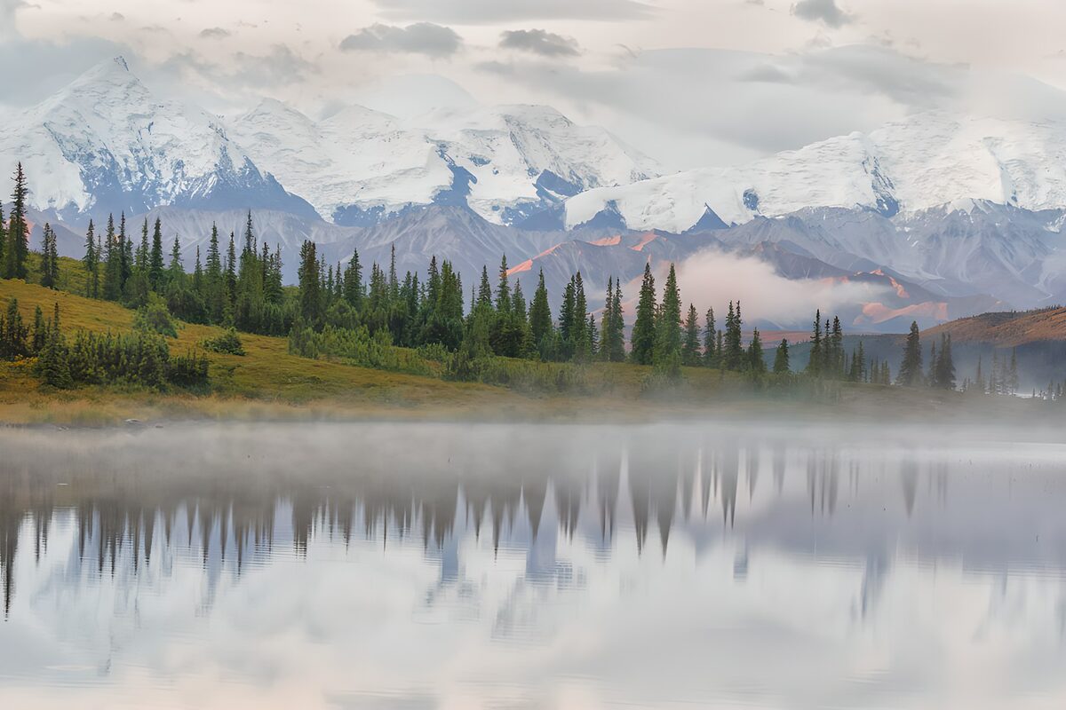 OCUK58771: Serene Mountain Reflections