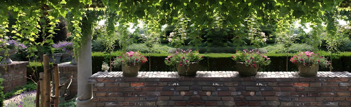 OCUK99895: : Tranquil Garden Retreat