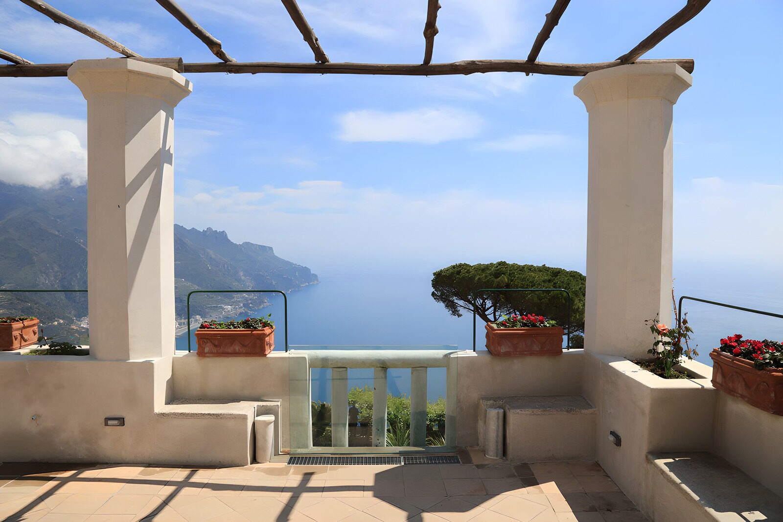 OCUK99273: Serene Coastal Vista