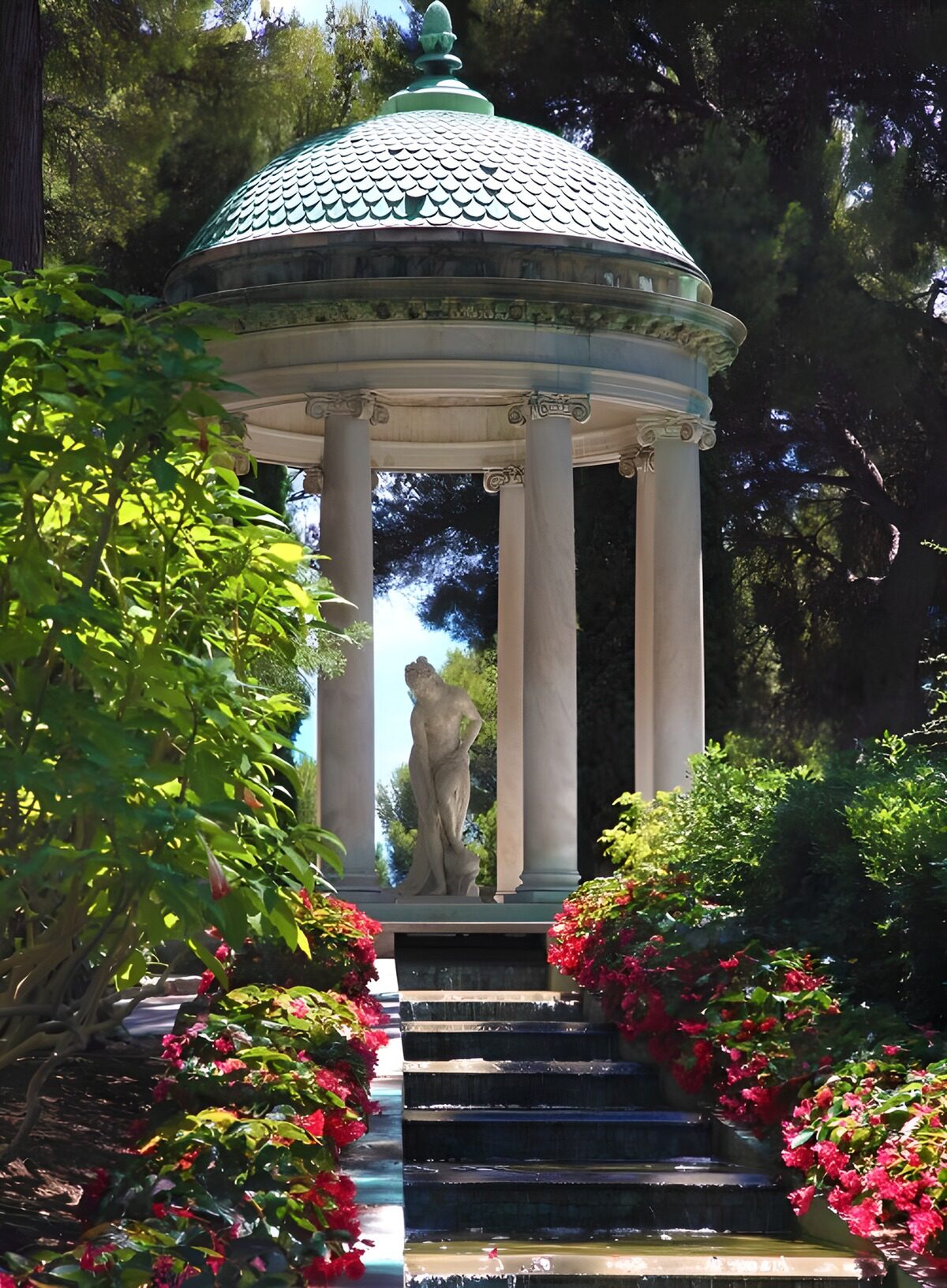 OCUK50184: Serene Garden Pavilion