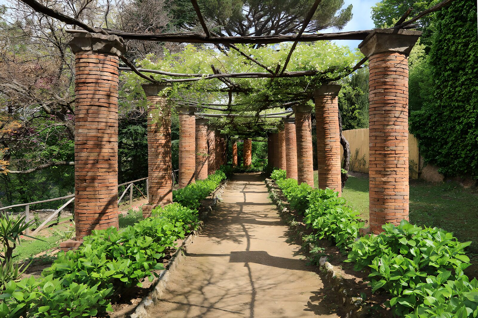 OCUK99583: Serene Garden Pathway