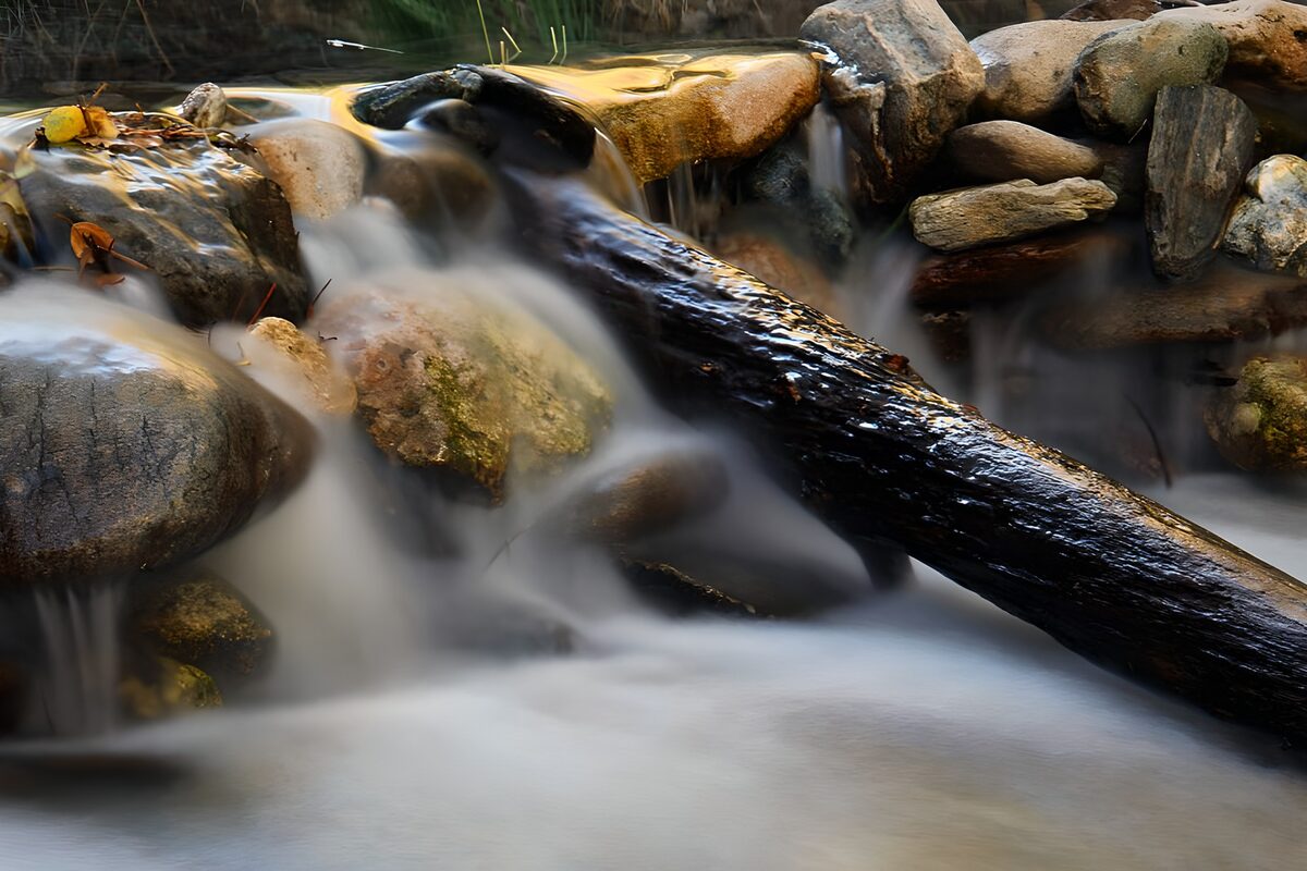 OCUK39352: Tranquil Stream Over Rocks