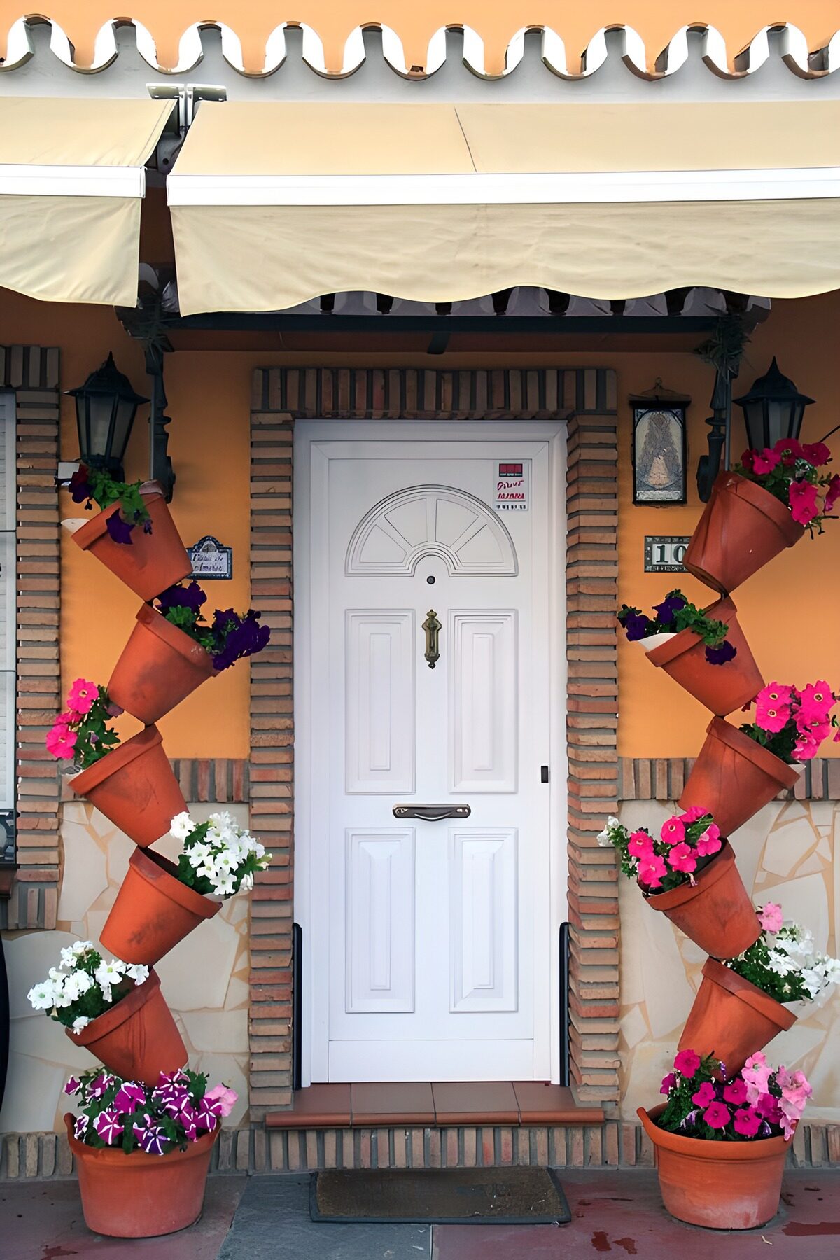 Charming Flower Pot Display