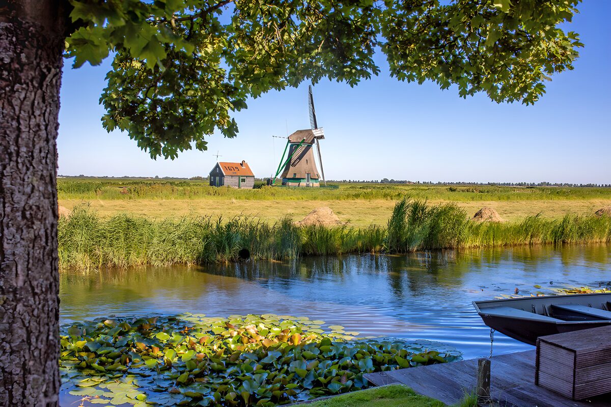OCUK31374: Tranquil Dutch Landscape with Windmill
