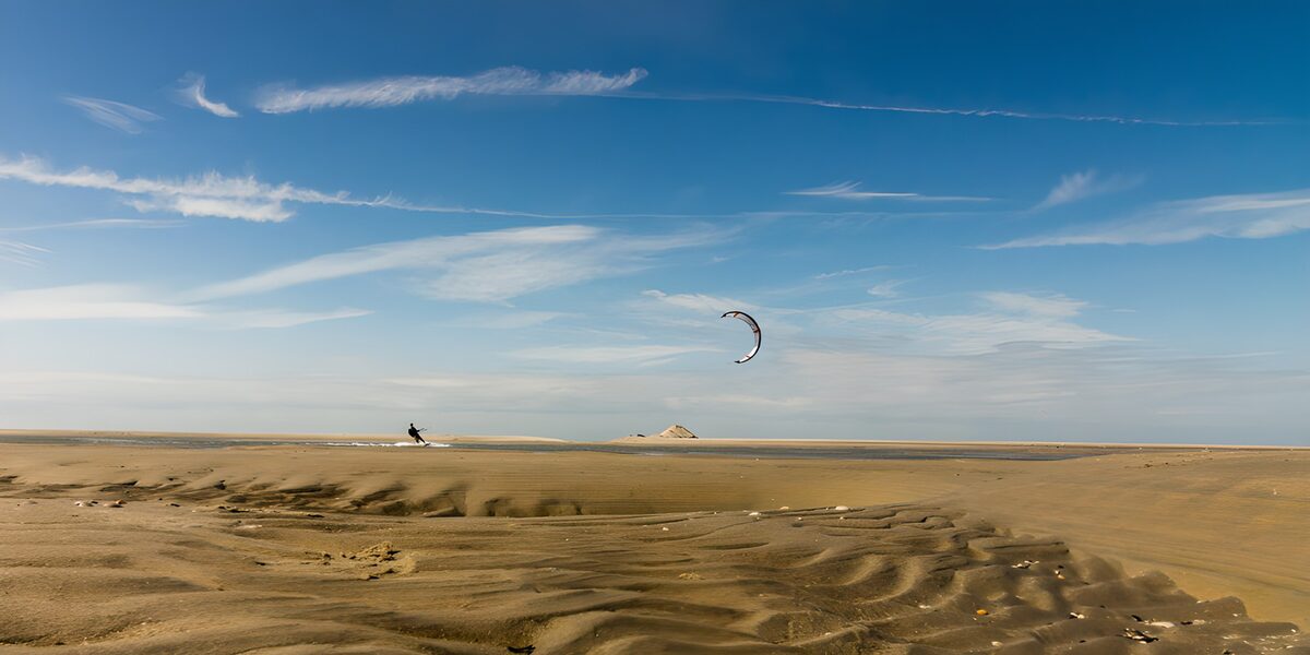 OCUK31659: Kitesurfing Adventure on the Beach