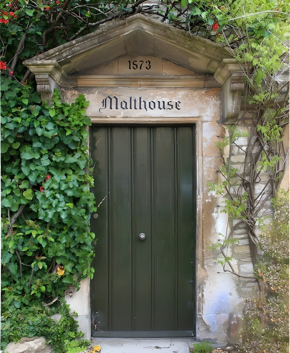 OCUK40758: The Historic Malthouse Doorway
