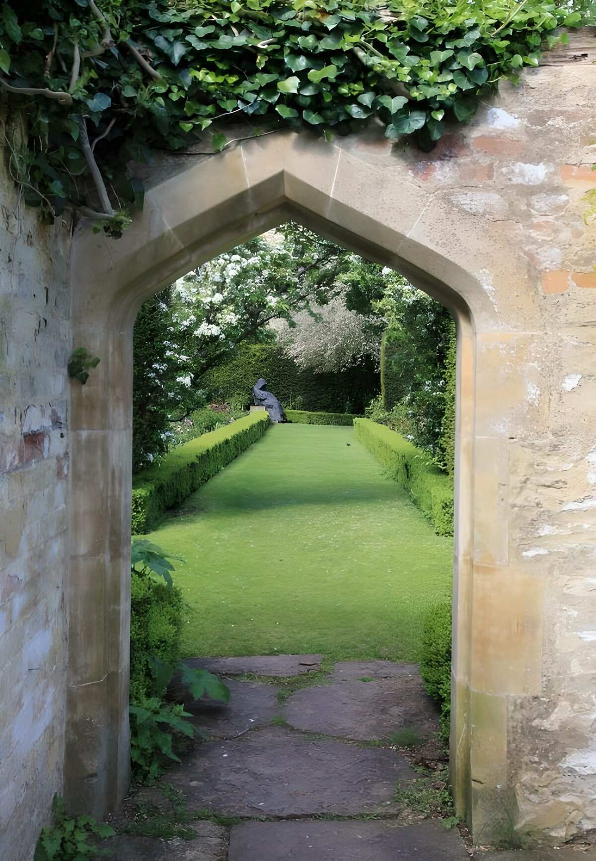 OCUK10379: Medieval gate with view of English garden