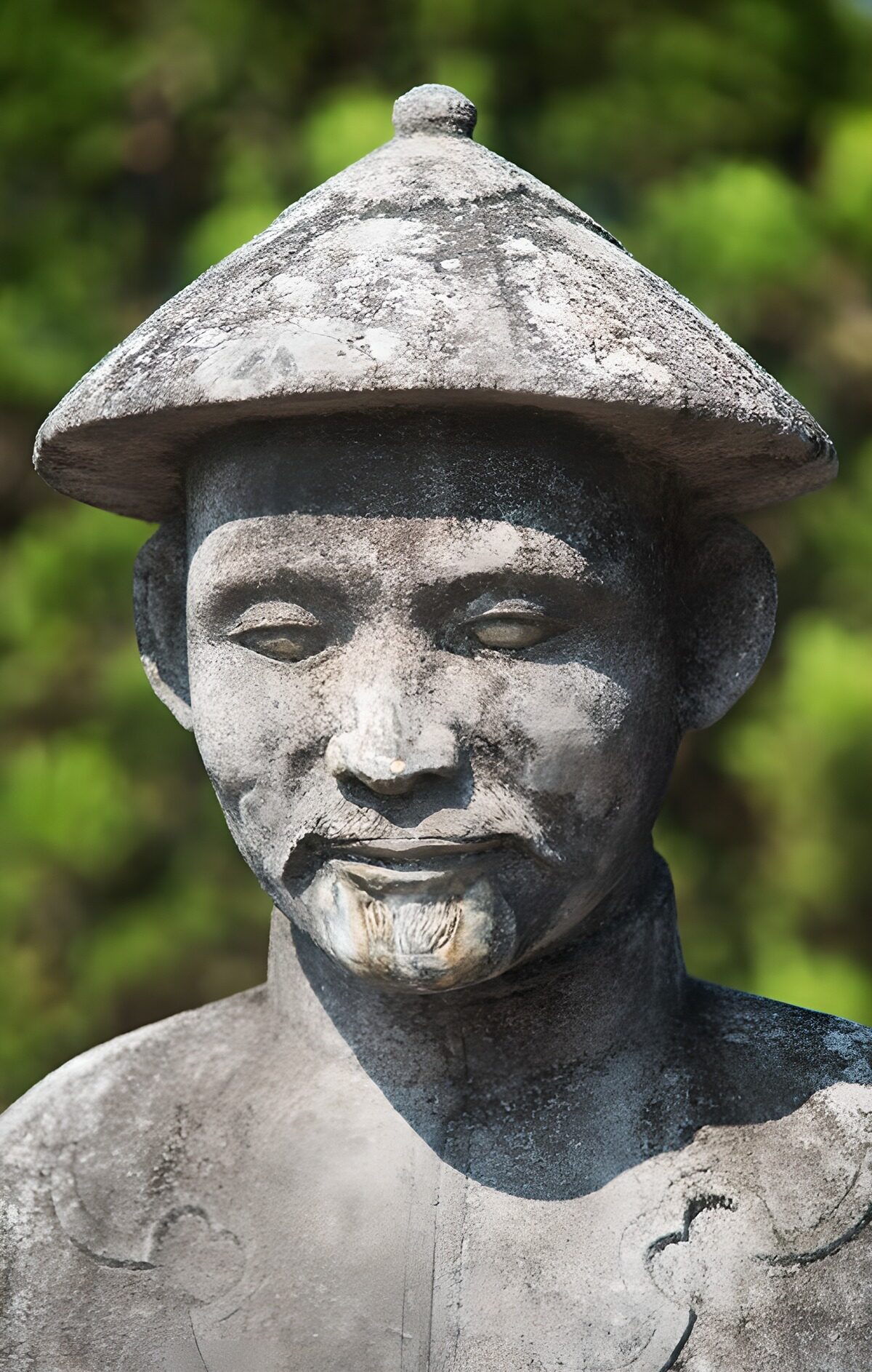OCUK82478: Ancient Stone Guardian Statue