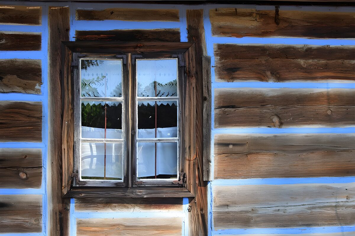 OCUK66275: Rustic Wooden Cabin Window