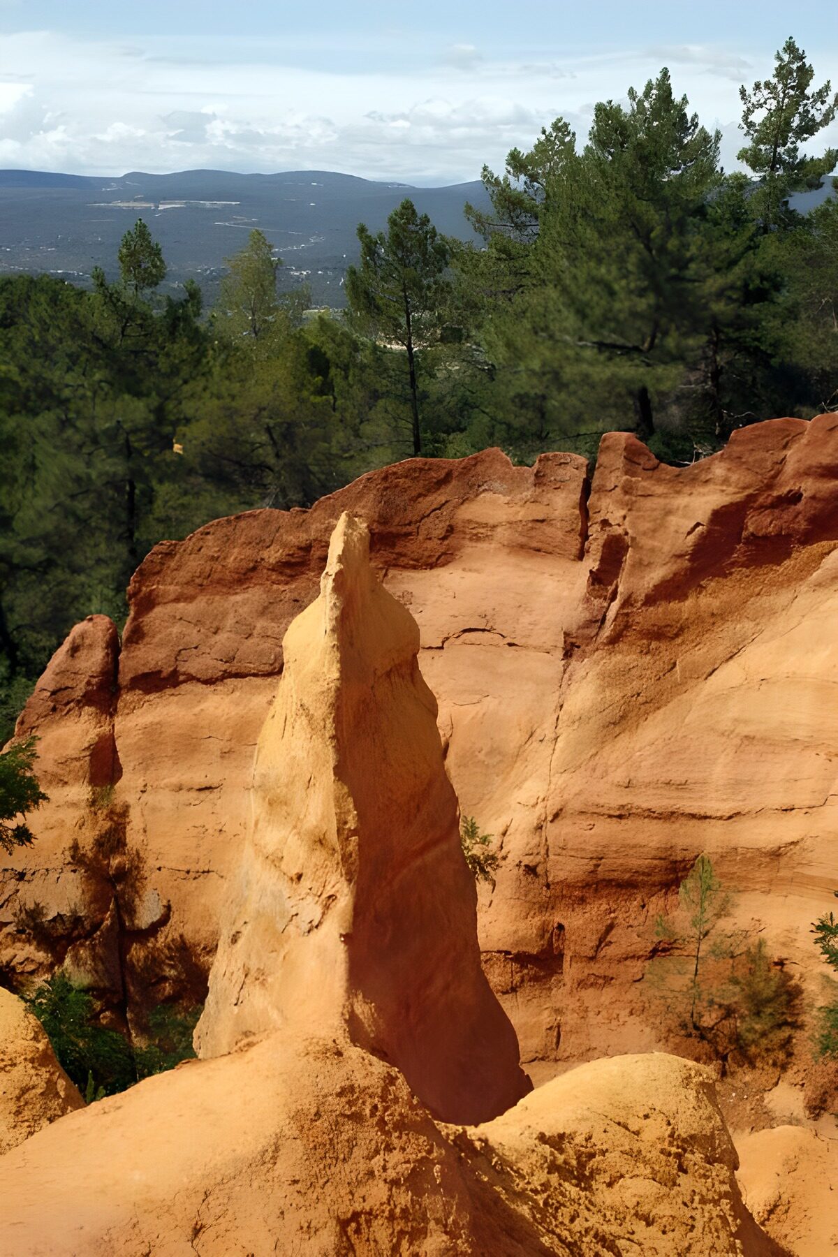 OCUK90637: Towering Rock Formation Against the Skyline