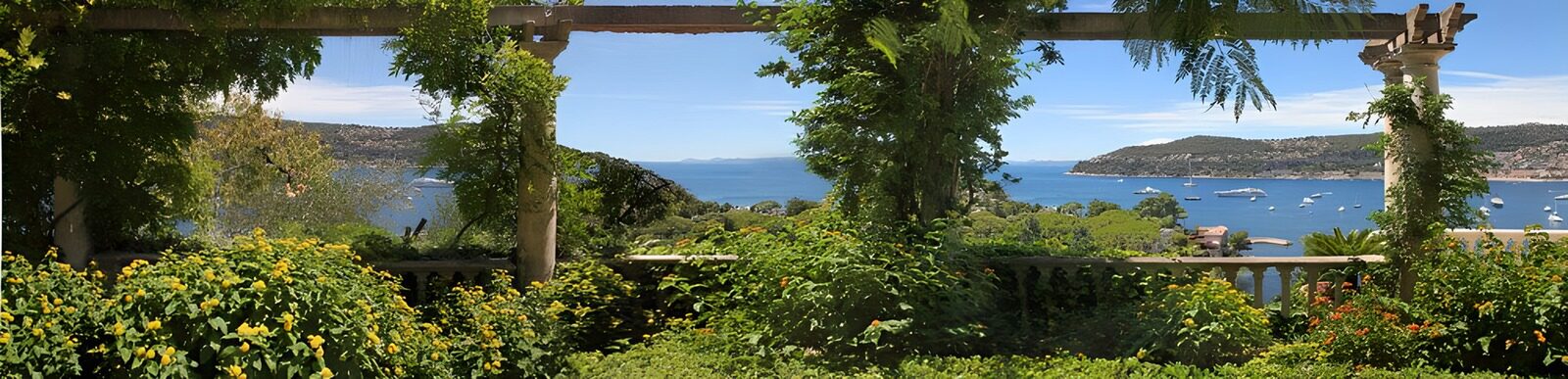 OCUK19334: Serene Coastal Garden View
