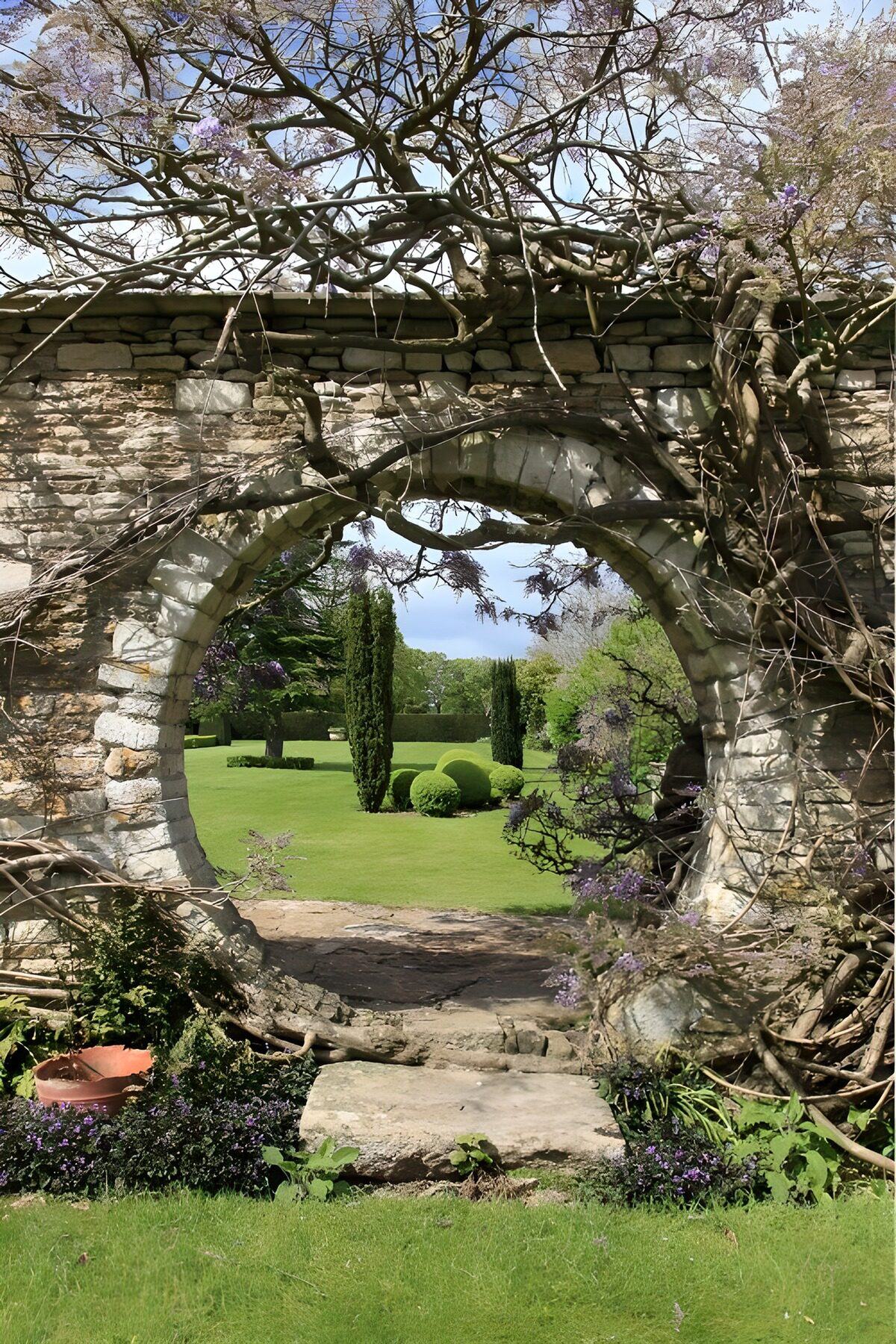 OCUK20558: Serene Garden Archway