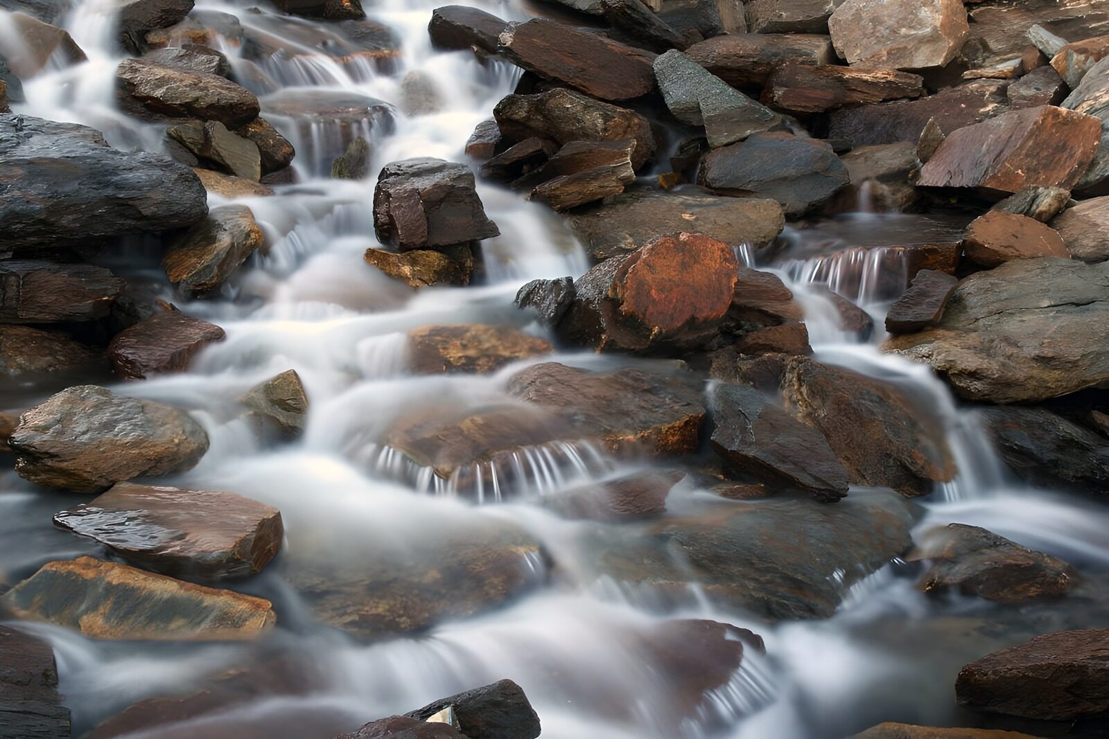 OCUK90232: Serene Mountain Stream Flow
