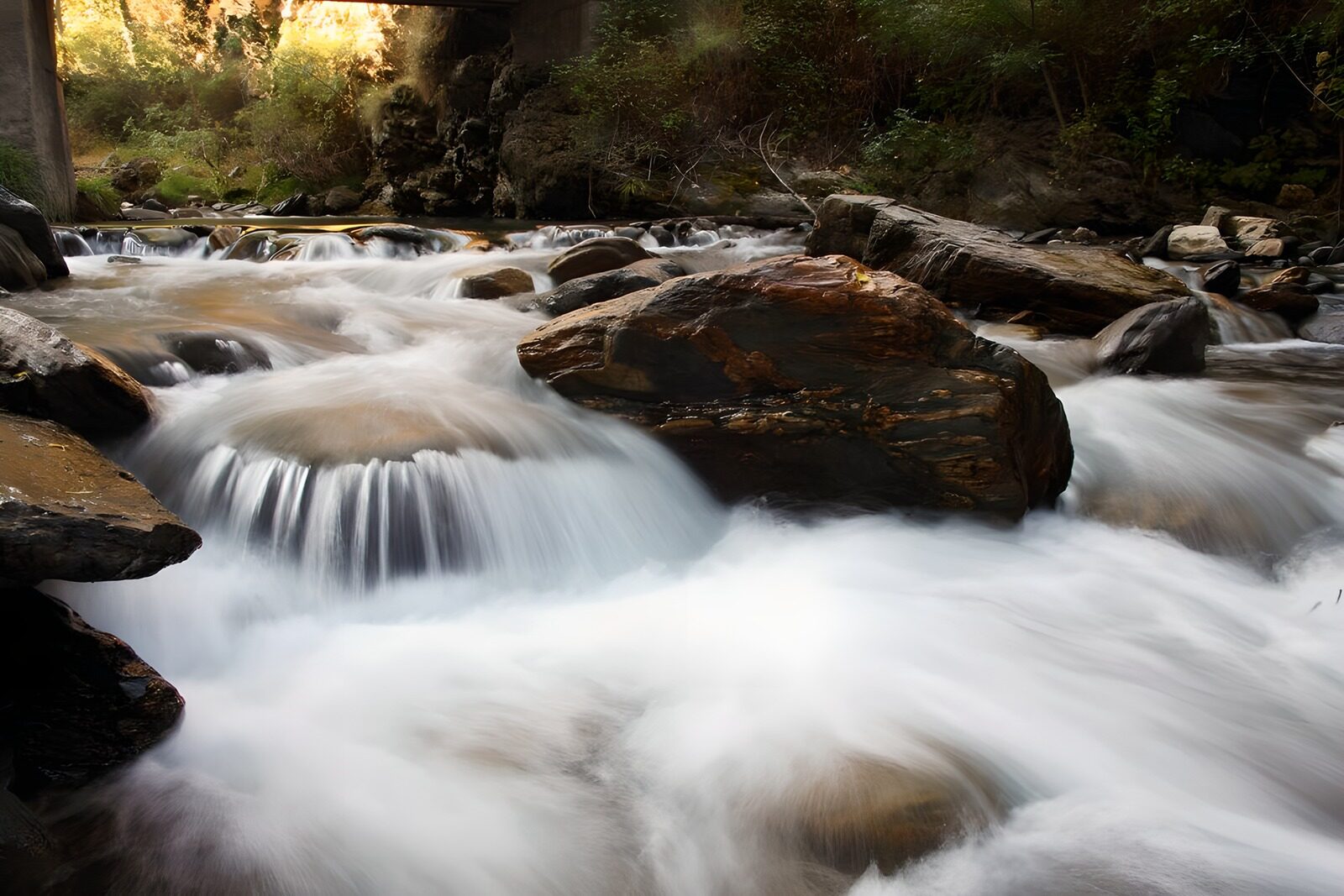OCUK49455: Tranquil River Flow