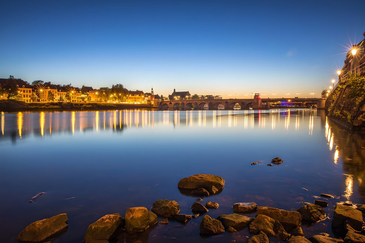 OCUK11701: Tranquil Evening by the River