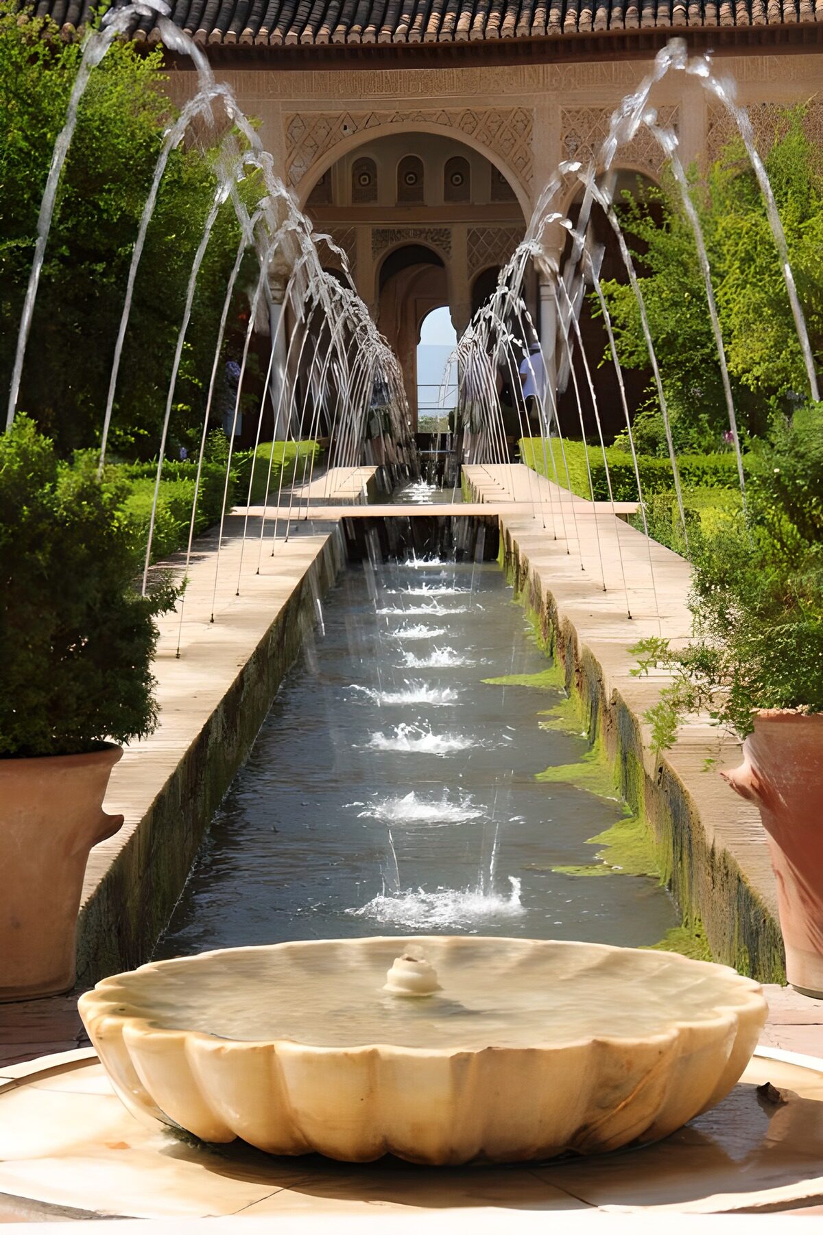 OCUK16285: Tranquil Splendor of Alhambra Gardens