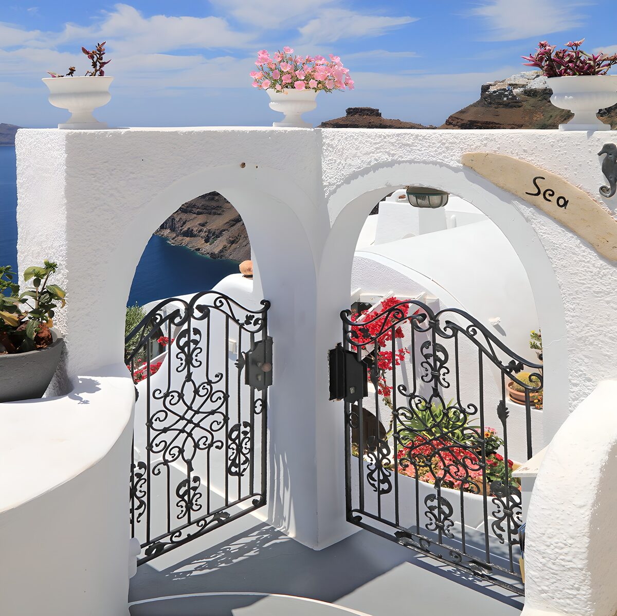 Scenic Gateway to the Aegean Sea