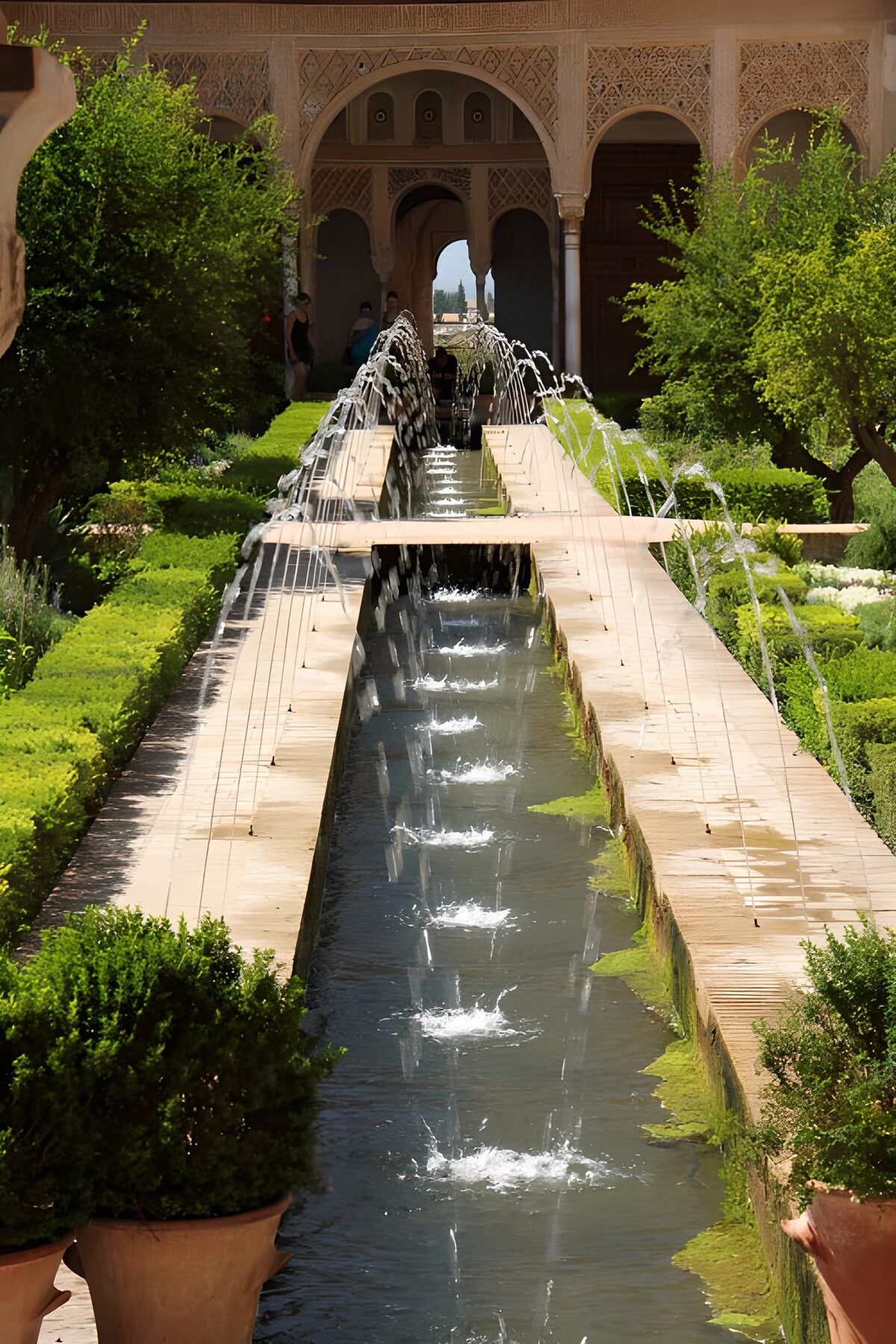 OCUK57124: Tranquil Waters of the Alhambra