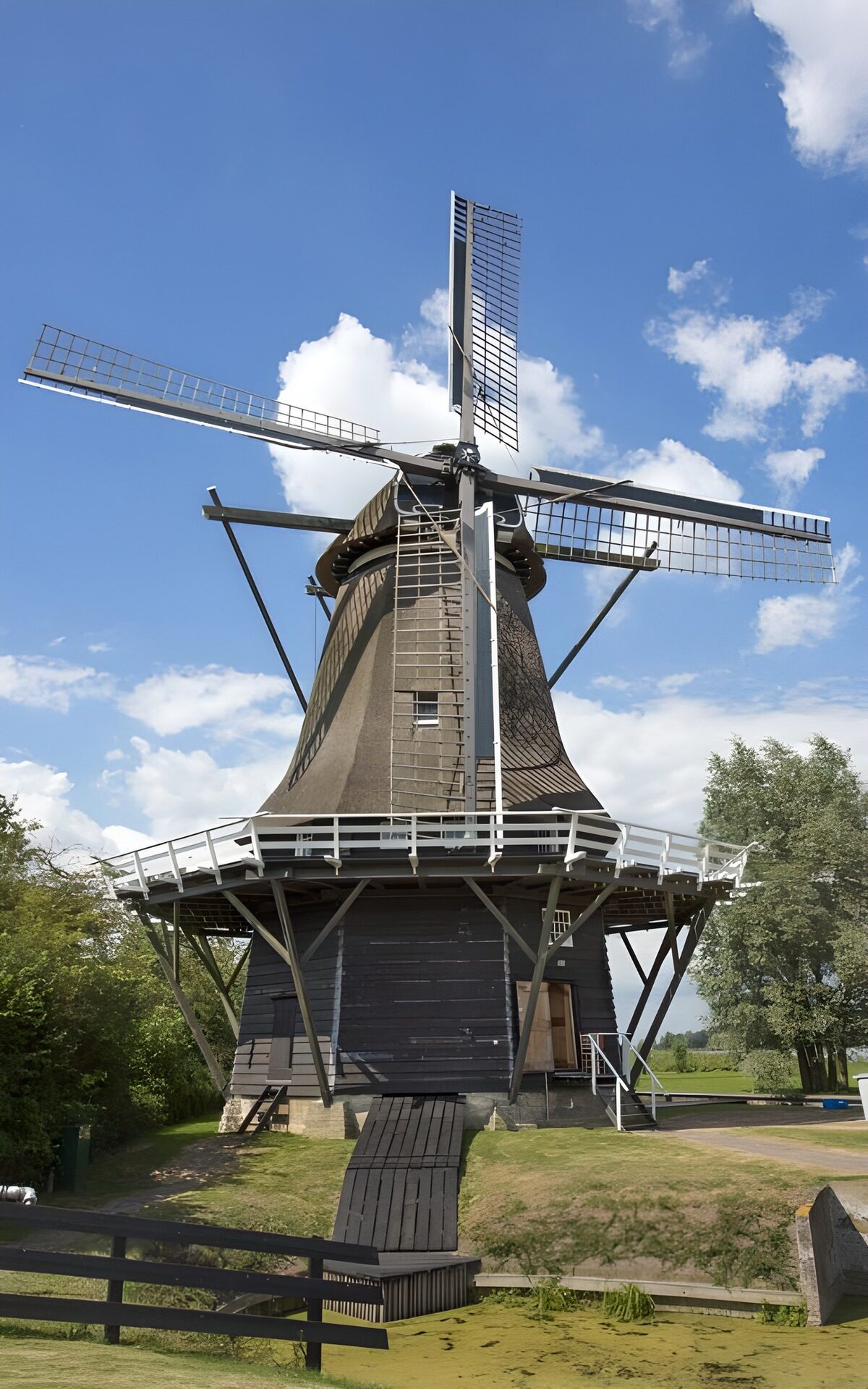 OCUK60531: Windmill in a small village