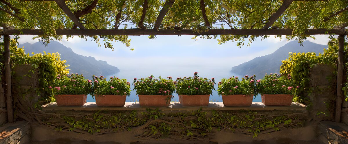 OCUK59631: Tranquil Garden Overlooking the Sea