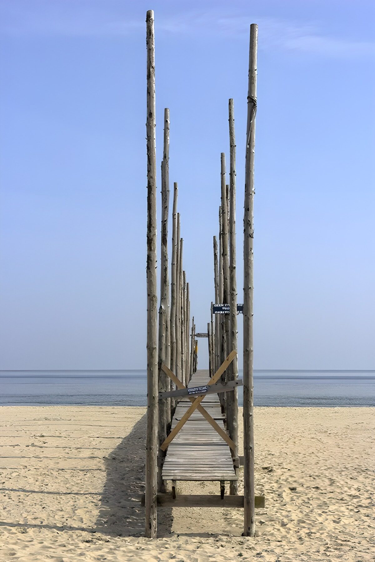 OCUK21056: Tranquil Beach Pathway